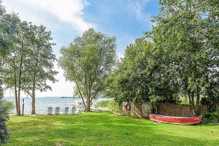 Bungalow für 3 Personen, mit Terrasse in Lütow