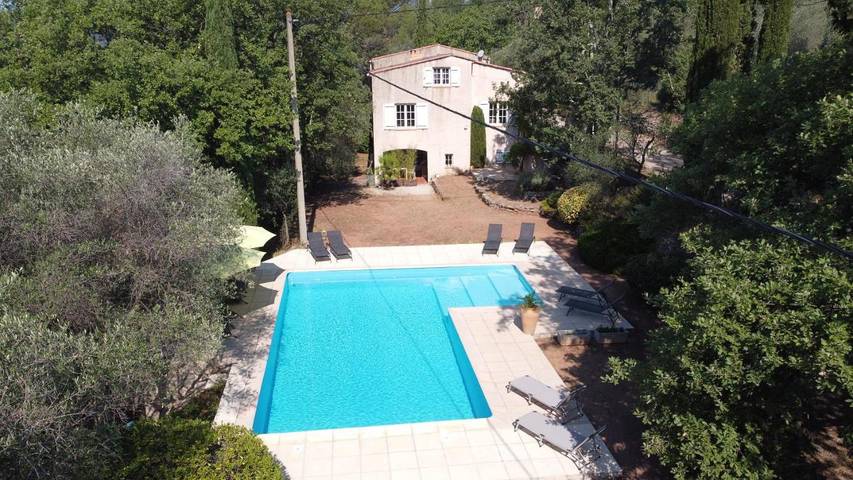 Apartamento de vacaciones para 8 personas, con piscina y terraza además de jardín y vistas - 1