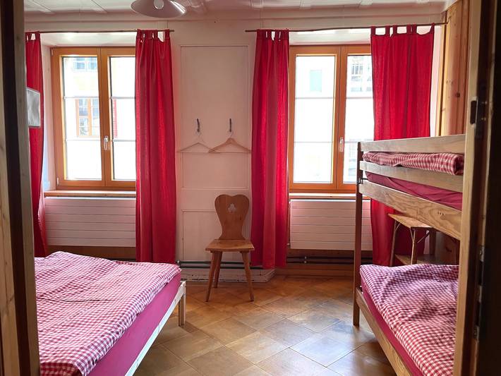 Chambre d’amis pour 4 personnes, avec sauna à La Chaux-de-Fonds - 2