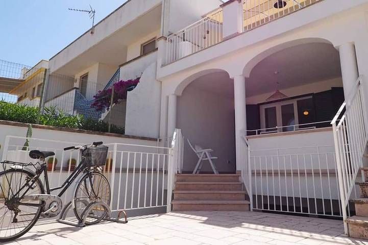 Maison de vacances pour 8 personnes, avec jardin, animaux acceptés à Torre San Giovanni