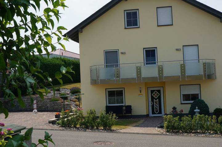 Ferienwohnung für 3 Personen, mit Whirlpool