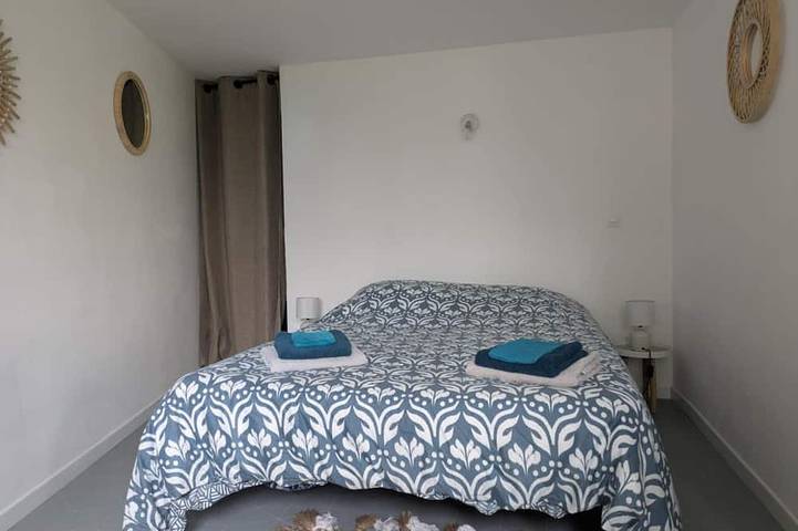 Gîte pour 3 personnes, avec jardin à Locmiquélic - 2