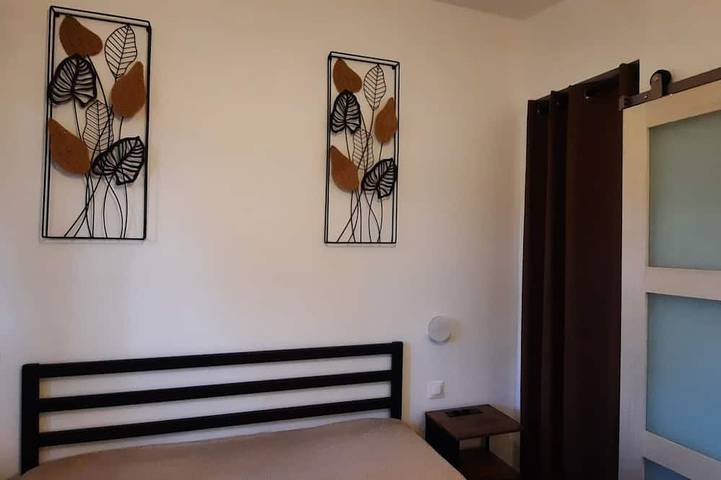 Ganze Wohnung, Appart'Estel 2 Pers. auf dem Land mit Poolzugang in Tarascon, Arles und Umgebung