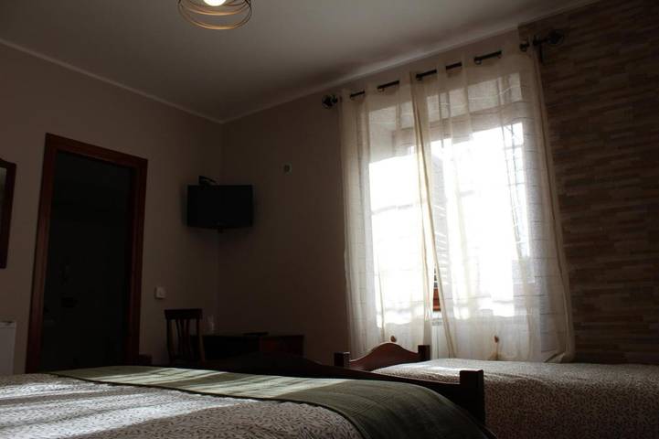 Location de vacances pour 2 personnes, avec piscine et jardin, animaux acceptés à Polizzi Generosa - 3