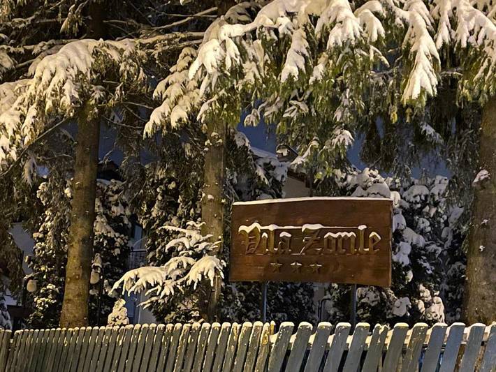 Gîte pour 2 personnes, avec sauna et balcon ainsi que jardin et vue dans Poiana Brasov - Brasov - 4