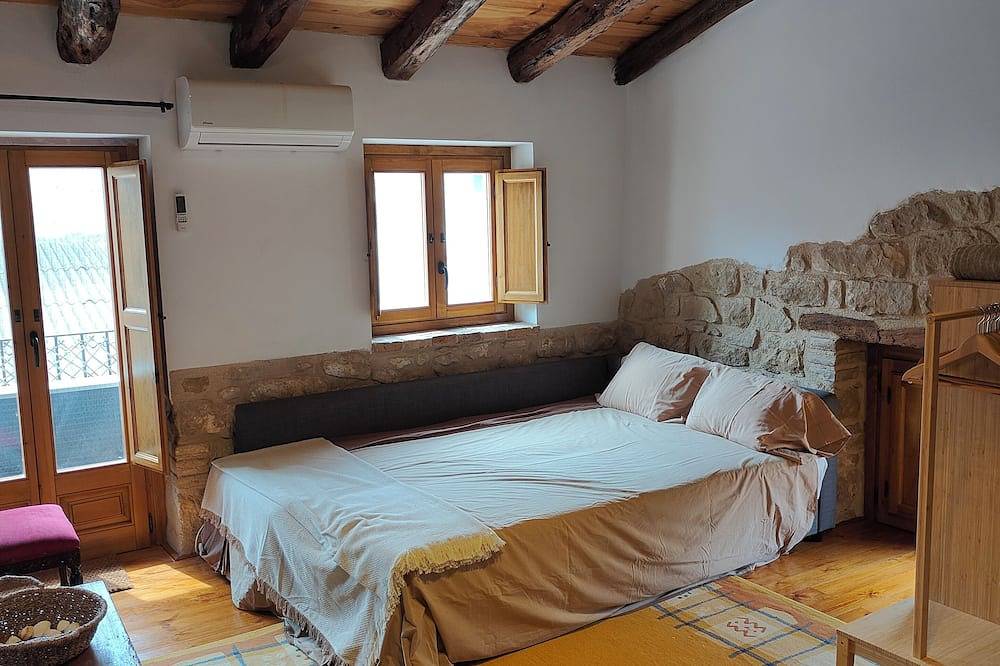 Casa rural con Ac - Parque Natural Puertos Beceite in Tierras del Ebro, Terra Alta
