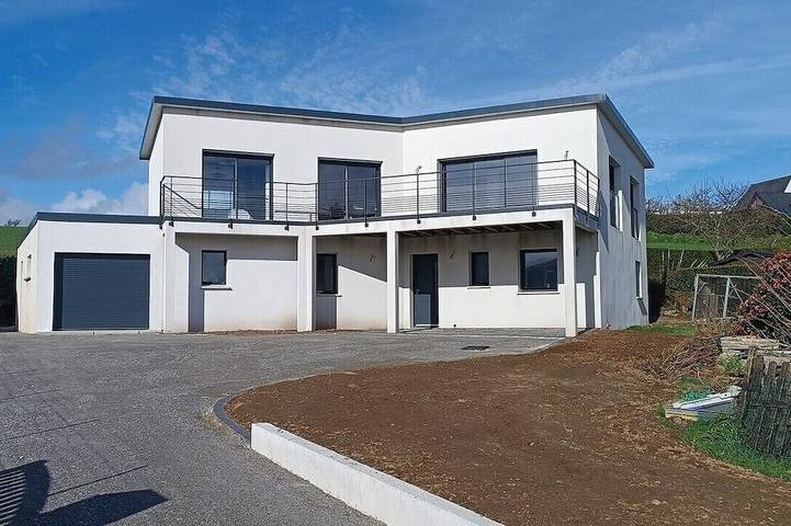 Location de vacances pour 10 personnes dans Plage Trégana