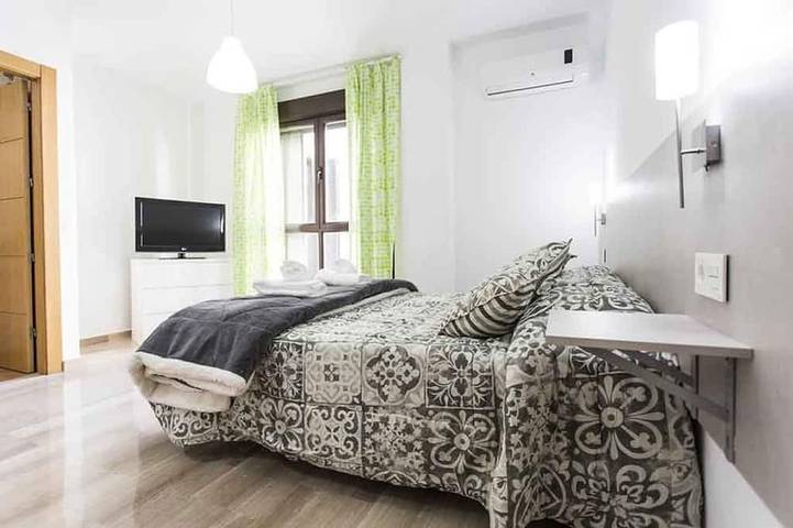 Apartamento entero, Apartamentos Turisticos Horno de Marina - Estudio 2 Personas in Centro-Sagrario, Granada