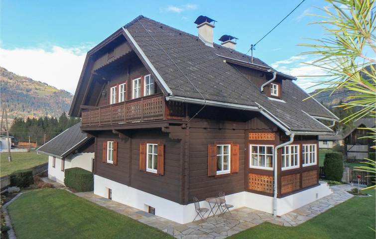 Gemütliche Ferienwohnung mit Sauna und Parkplatz in der Nähe der Drau und des Stadtzentrums in Gailtaler Alpen, Steinfeld im Drautal
