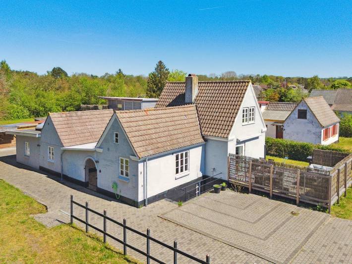 Ferienhaus für 8 Personen, mit Whirlpool und Terrasse