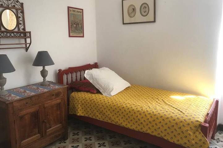 Gîte pour 6 personnes, avec jardin dans Abbaye de Saint Michel de Frigolet - 4