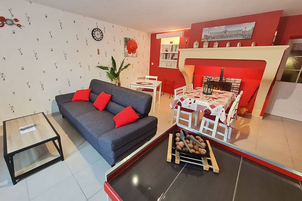 Gemütliches Ferienhaus für 2 Personen mit Ladestation und Parkplatz, nahe Toul und Nancy. in Choloy-Ménillot, Toul