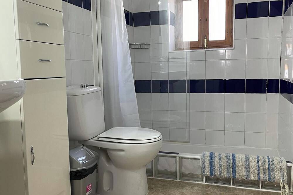 Lorca- cottage - sleeps 4 - pet friendly - pool in Lorca, Interior de Murcia