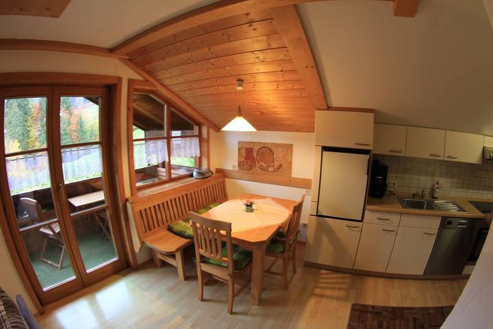 Ferienwohnung für 4 Personen, mit Balkon und Garten in Oberstdorf - 3