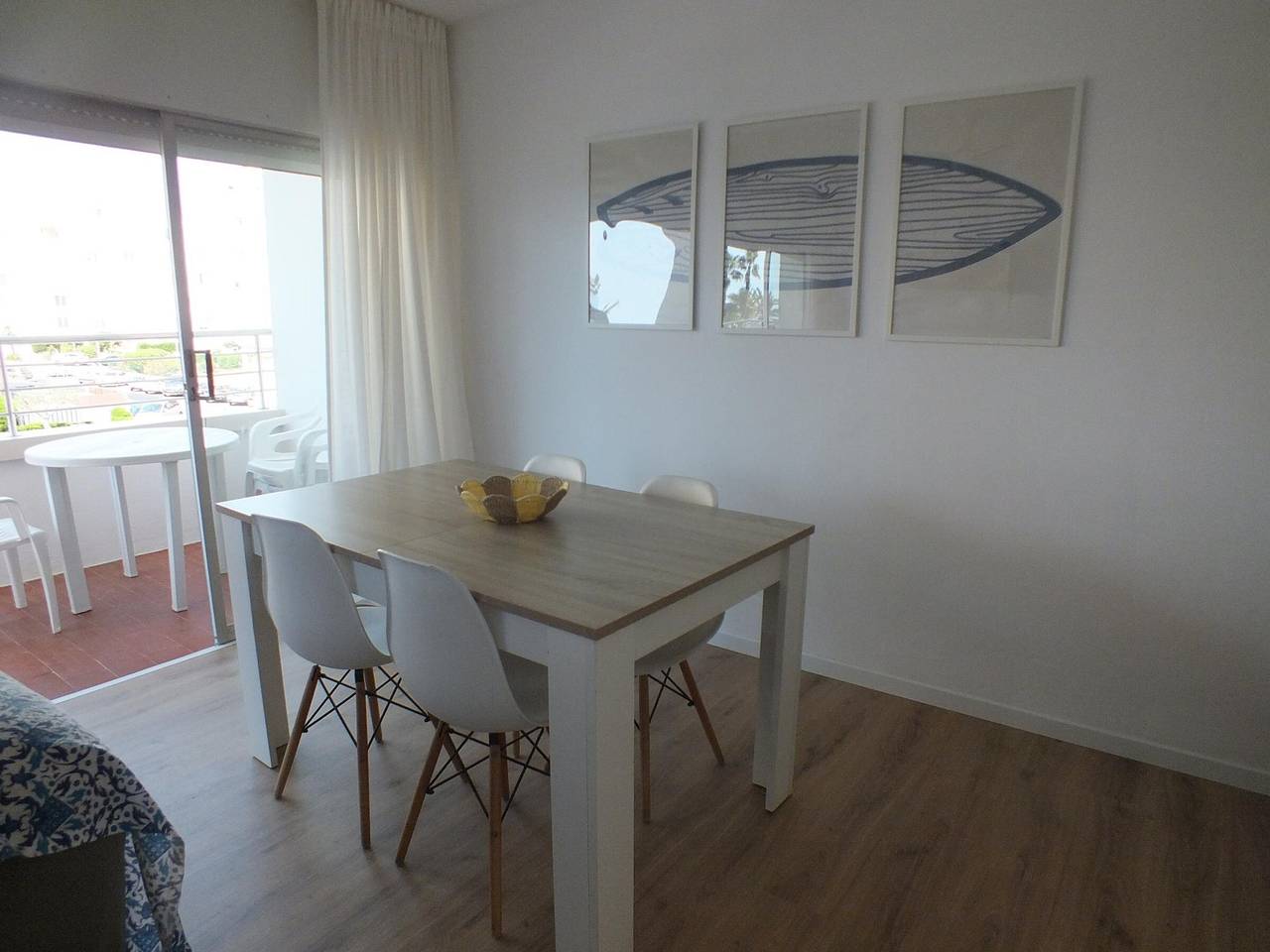 Entire apartment, Roses Santa-Margarita: 2-bedroom Apt, pool, near the beach in Santa Margarida, Roses