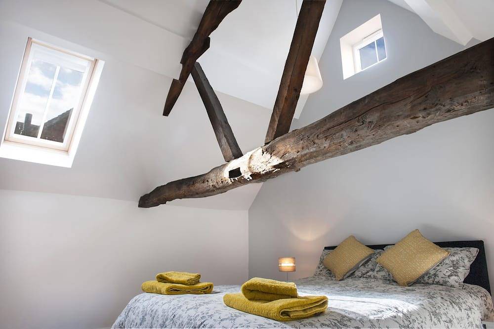 Charming Cottage in Tewkesbury Town Centre * Sleeps 2/3 * Full of Character in Tewkesbury, Gloucestershire