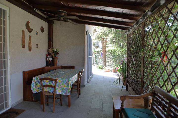 Location de vacances pour 6 personnes, avec jardin et vue à Fregene - 4