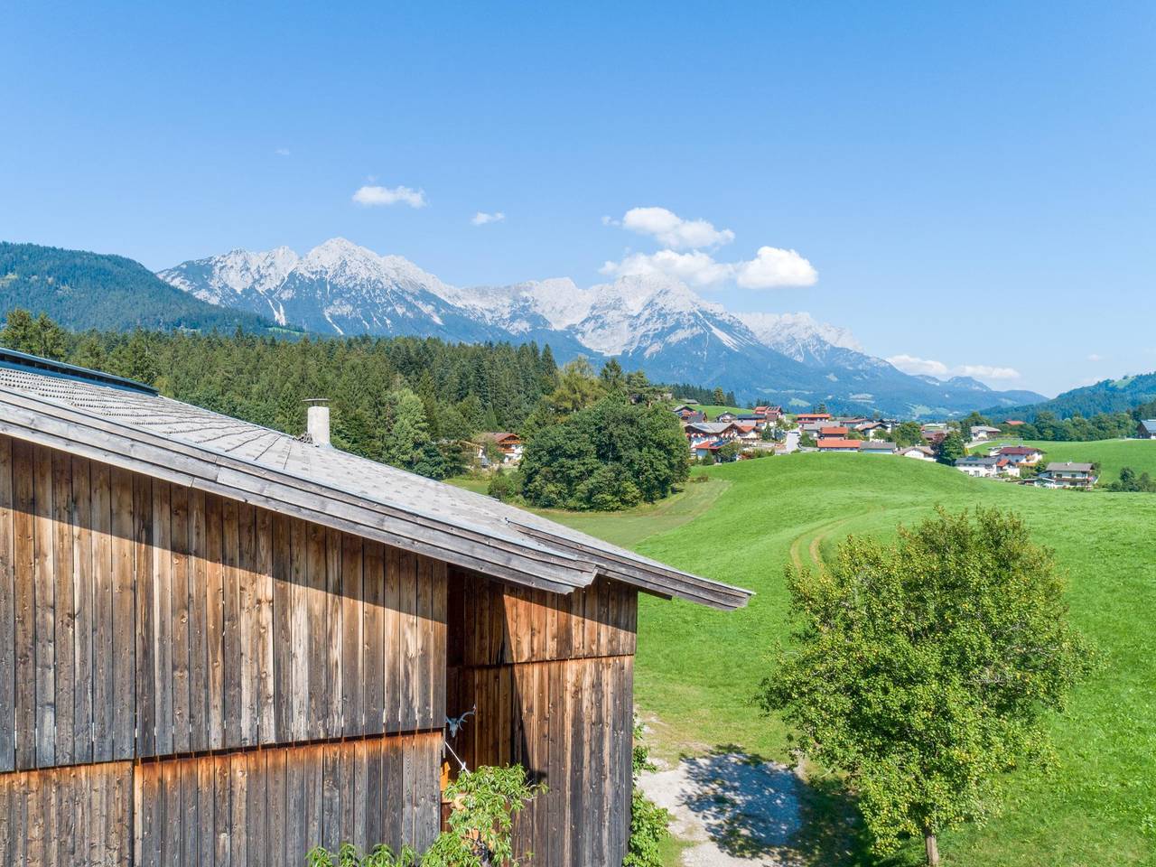 Chalet in Traumlage, nur 3 Minuten zum Lift in Söll, Kitzbüheler Alpen