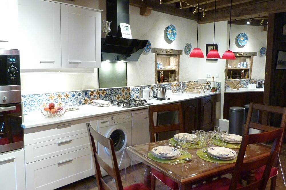 The Apothecary's Abode in Cluny, Mâcon und Umgebung