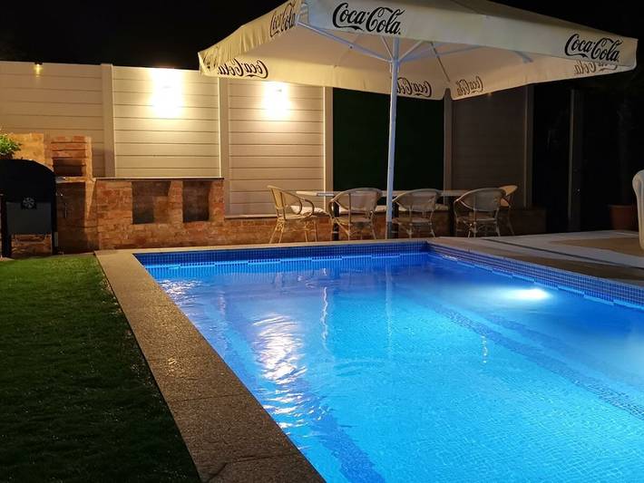 Ferienhaus für 10 Personen, mit Garten und Pool in Siofok - 2