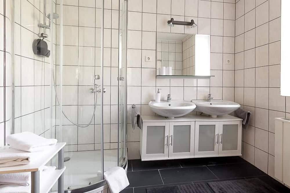 Ganze Wohnung, Ferienwohnung Ying & Yang - Feriendorf Slawitsch in Bad Sulza, Weimarer Land