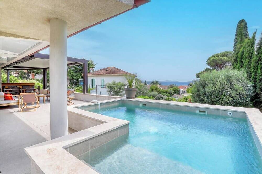 Casa vacanza a Var a partire da 705€ a notte