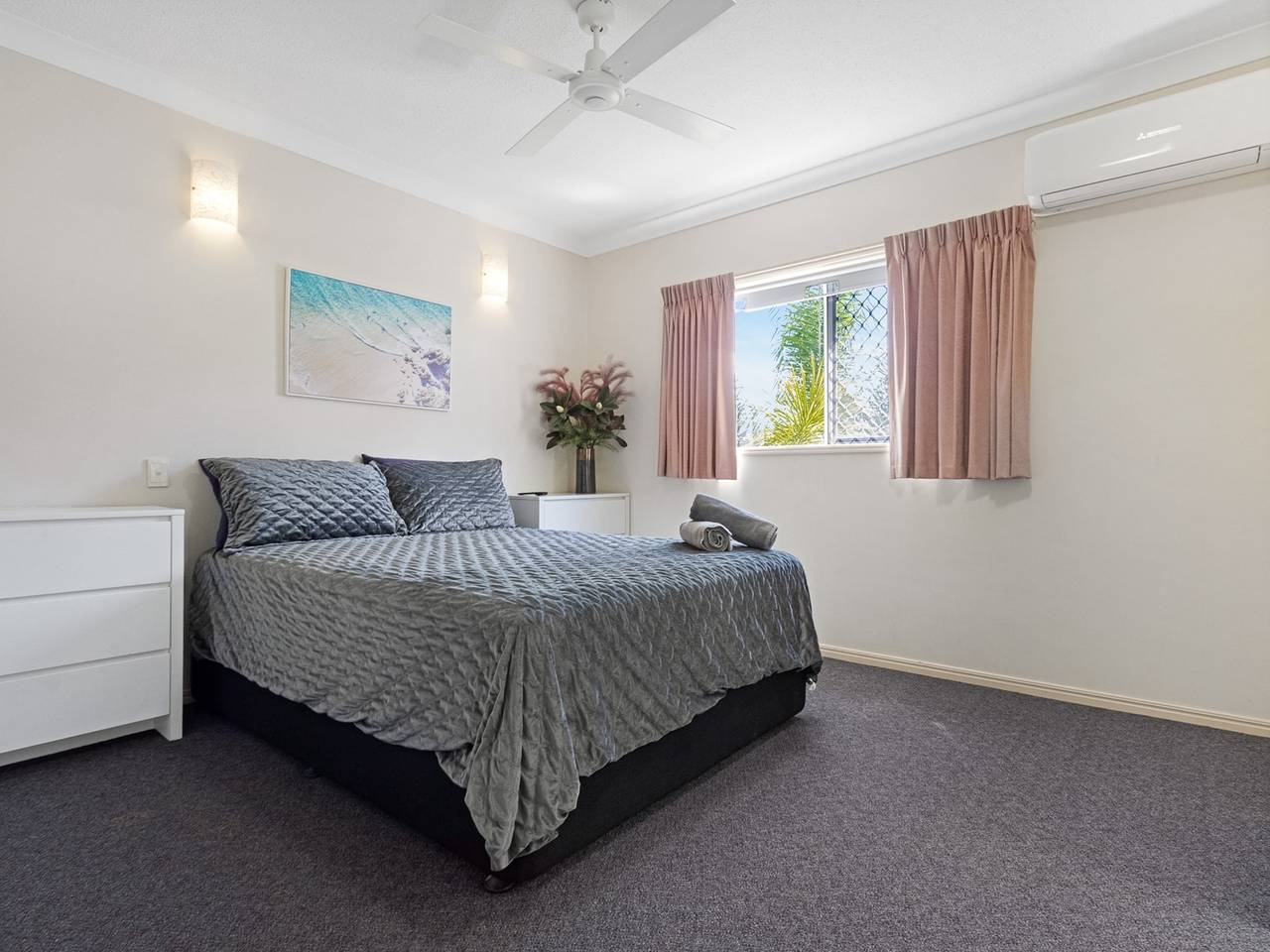 Ganze Wohnung, 2-Bett-Apartment am Strand mit sicherem Parkplatz in Hervey Bay, Fraser Coast
