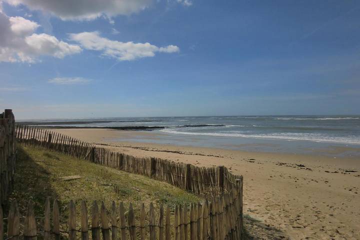 Location de vacances pour 4 personnes, avec jardin et terrasse dans Plage Domino - 2