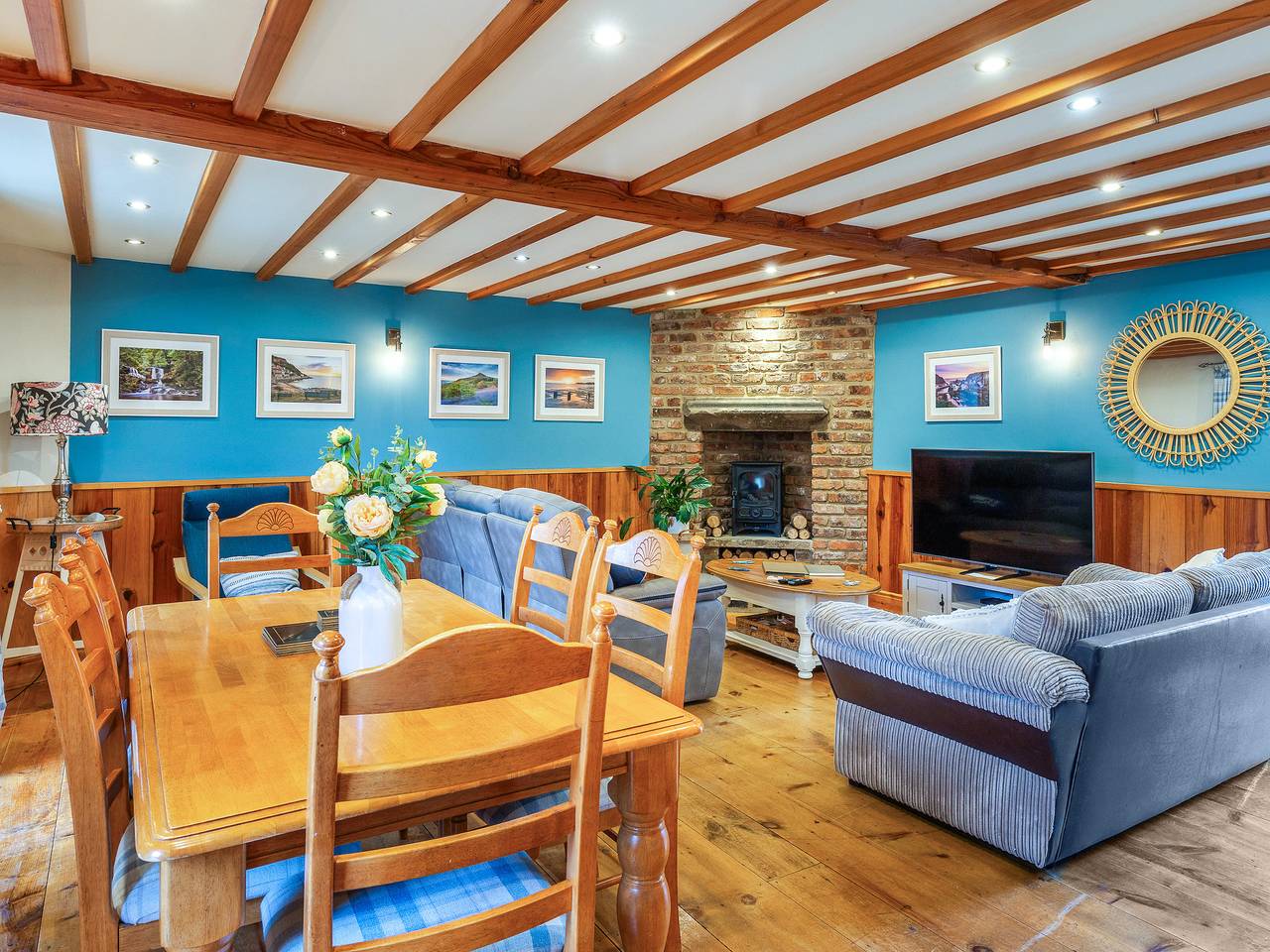 Seaton Cottage - Uk31990 in Staithes, North York Moors National Park
