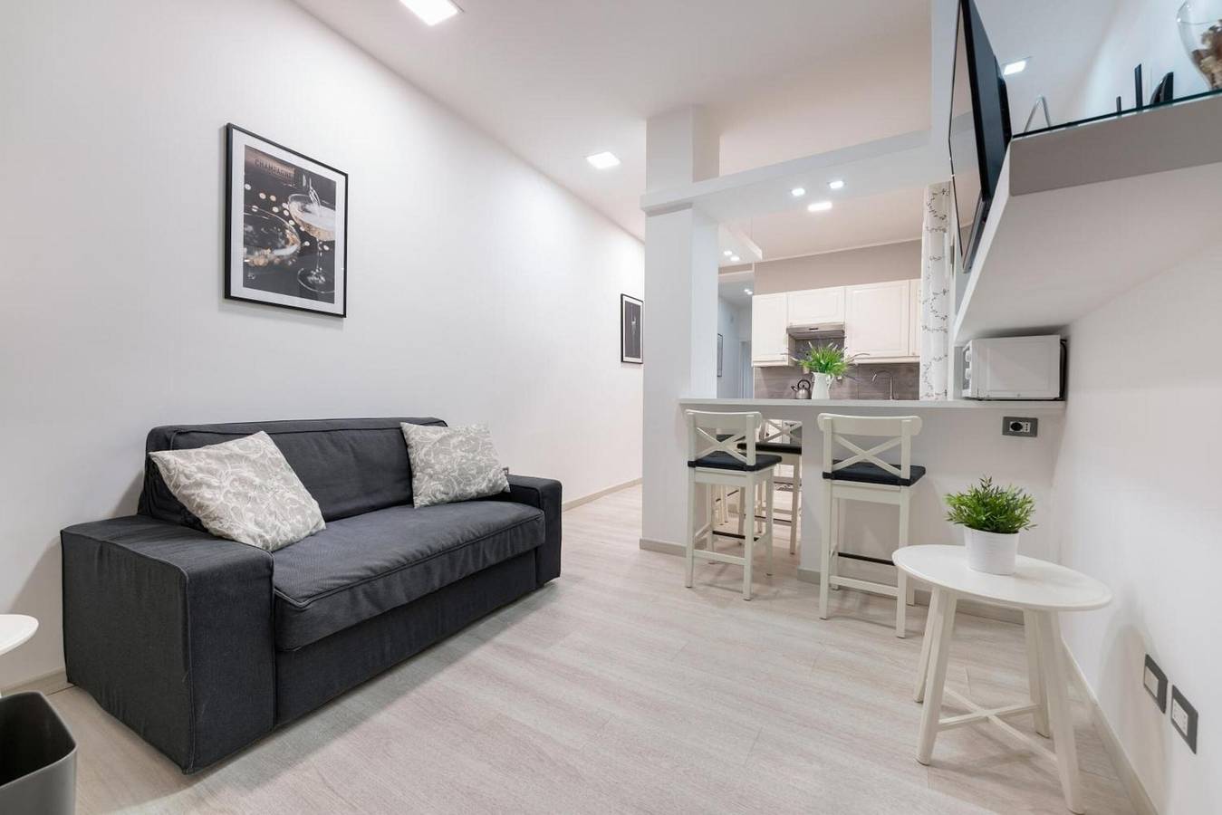 Entire apartment, Son Blanc Pompei Scavi Apartment with Wi-Fi and Air Conditioning in Pompei, Vesuvio National Park