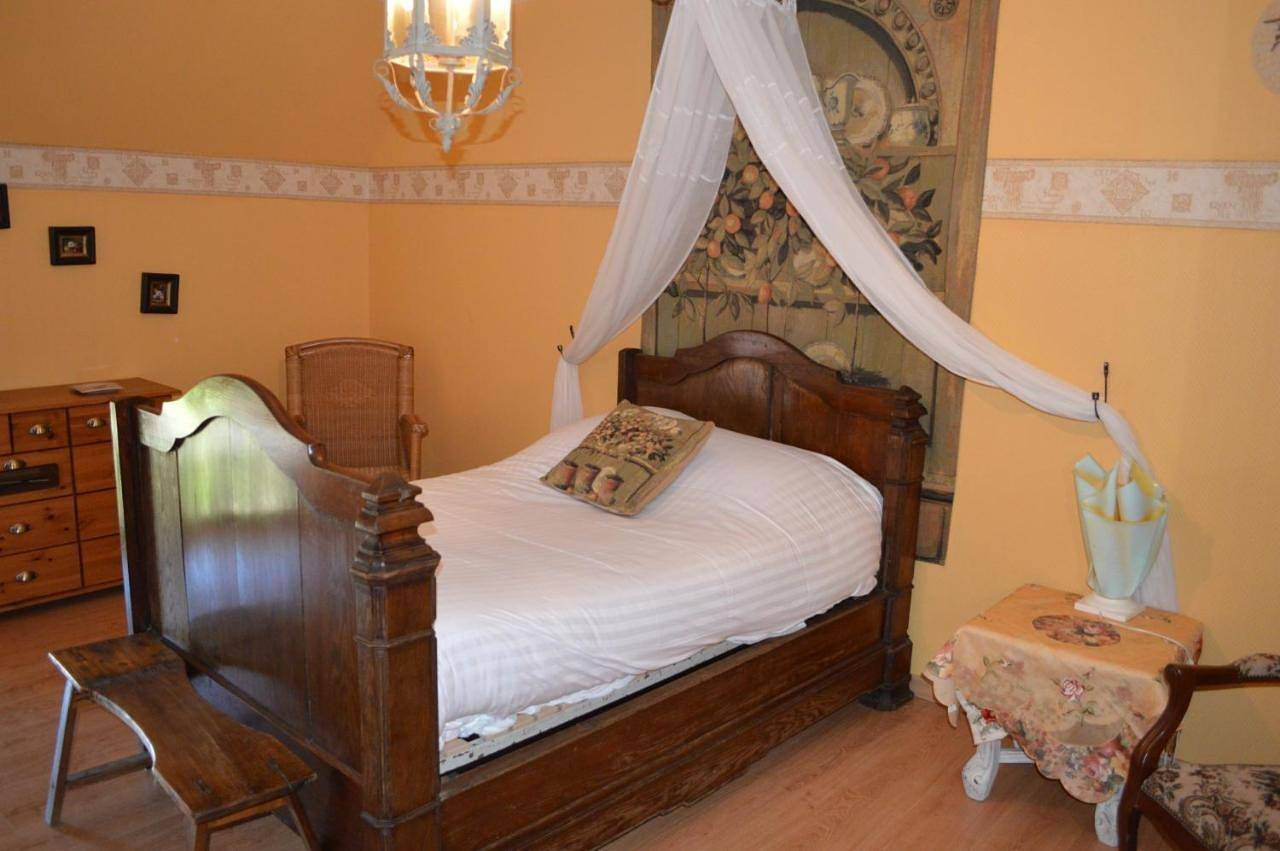 Three-Bedroom House in Châteauvieux, Région de Romorantin-Lanthenay