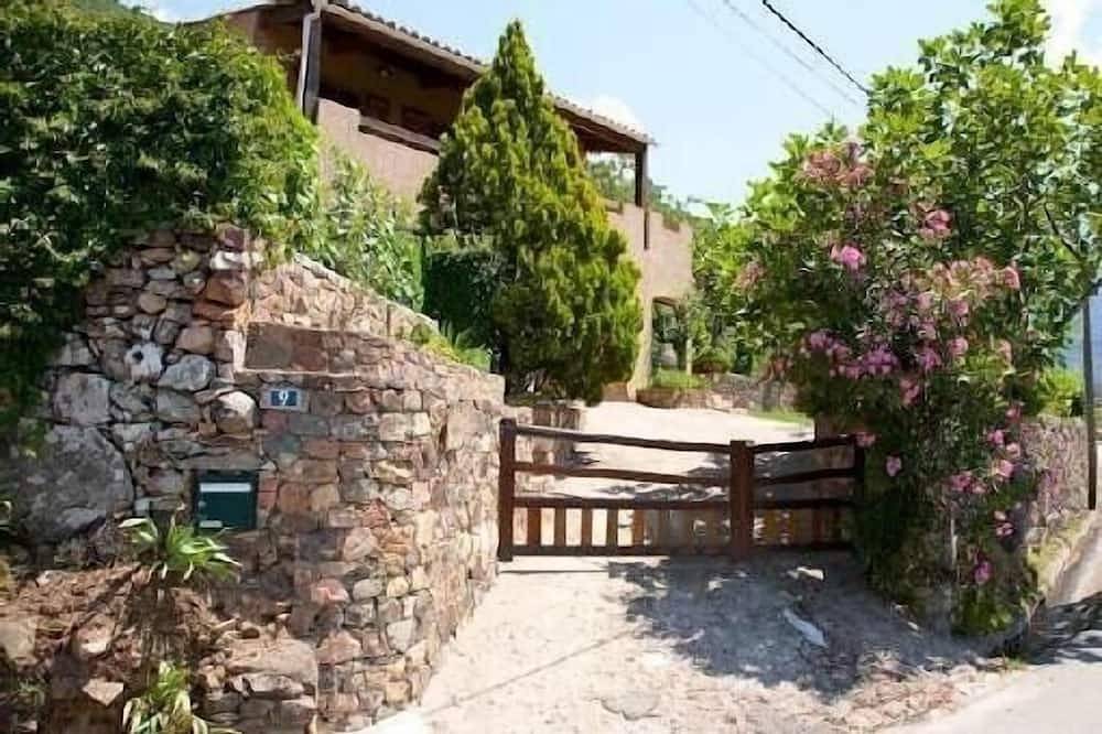 Villa classificata 3 stelle a 5 minuti dalle piscine naturali della riserva della biosfera in Manso, Calvi e dintorni
