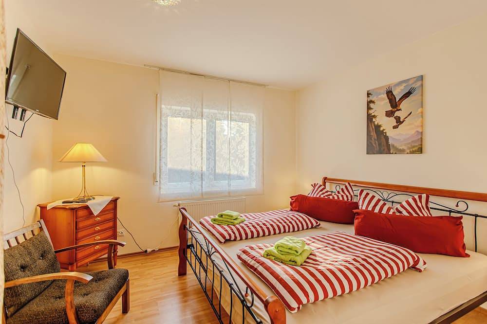 Ferienhaus Landhaus Habichtnest - 1500 m vom Olbersdorfer See in Bertsdorf-Hörnitz, Zittauer Gebirge