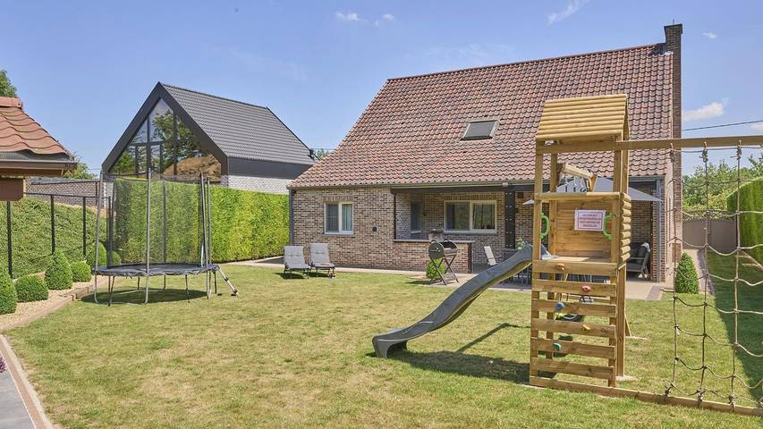 Vakantiehuis voor 8 personen, met terras en tuin in Tongeren