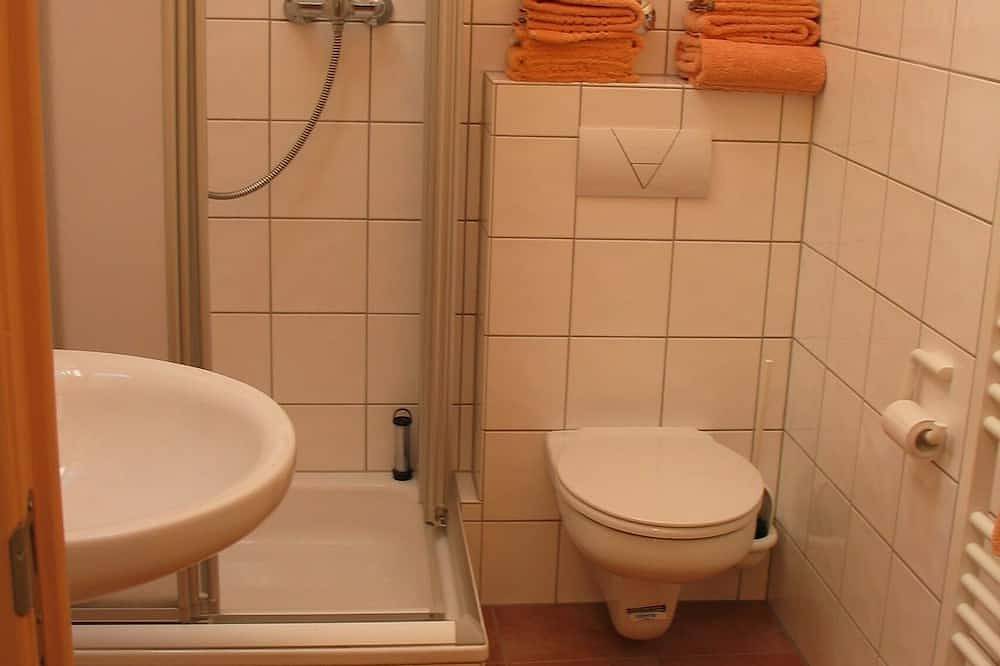 Ganze Wohnung, Ruhig und Zentral im Grünen - kostenfrei parken in Wuppertal, Bergisches Land