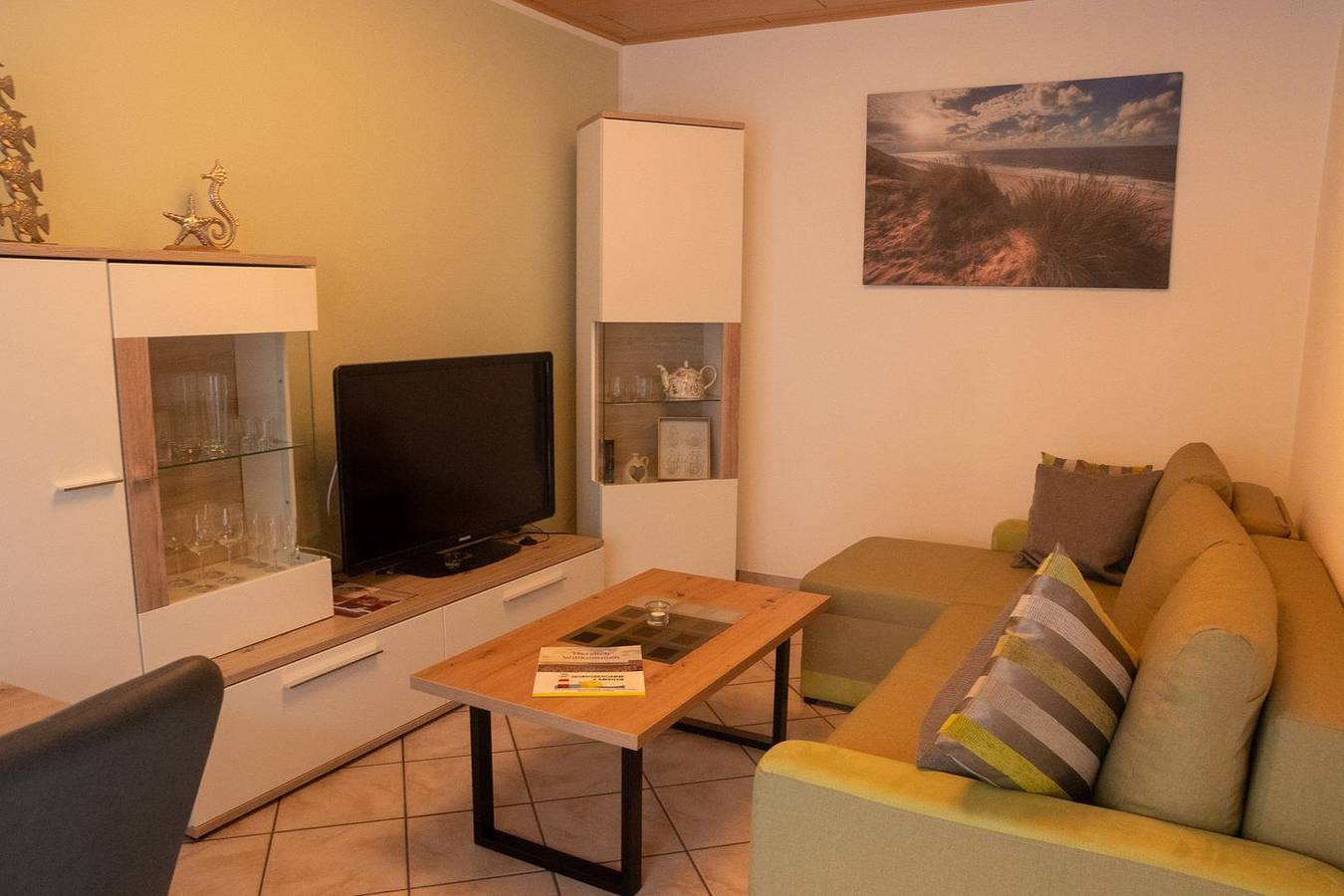 Ganze Wohnung, Ankommen, Wohlfühlen und Entspannen!! 
Diese Wohnung ist Behinderten gerecht. in Westeraccumersiel, Dornum