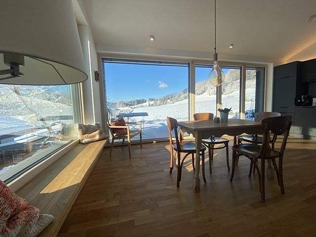 Guesthouse Paradies Samerberg - Ferienhaus mit Bergpanoramablick mit 1 Schlafzimmer in Samerberg, Bayerische Alpen
