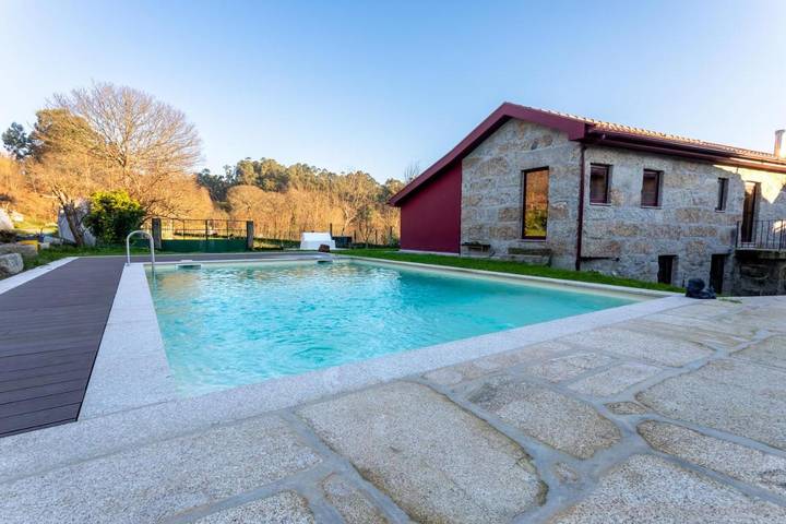 Casa de férias para 4 pessoas, com Terraço e Piscina e ainda Vista em Fafe