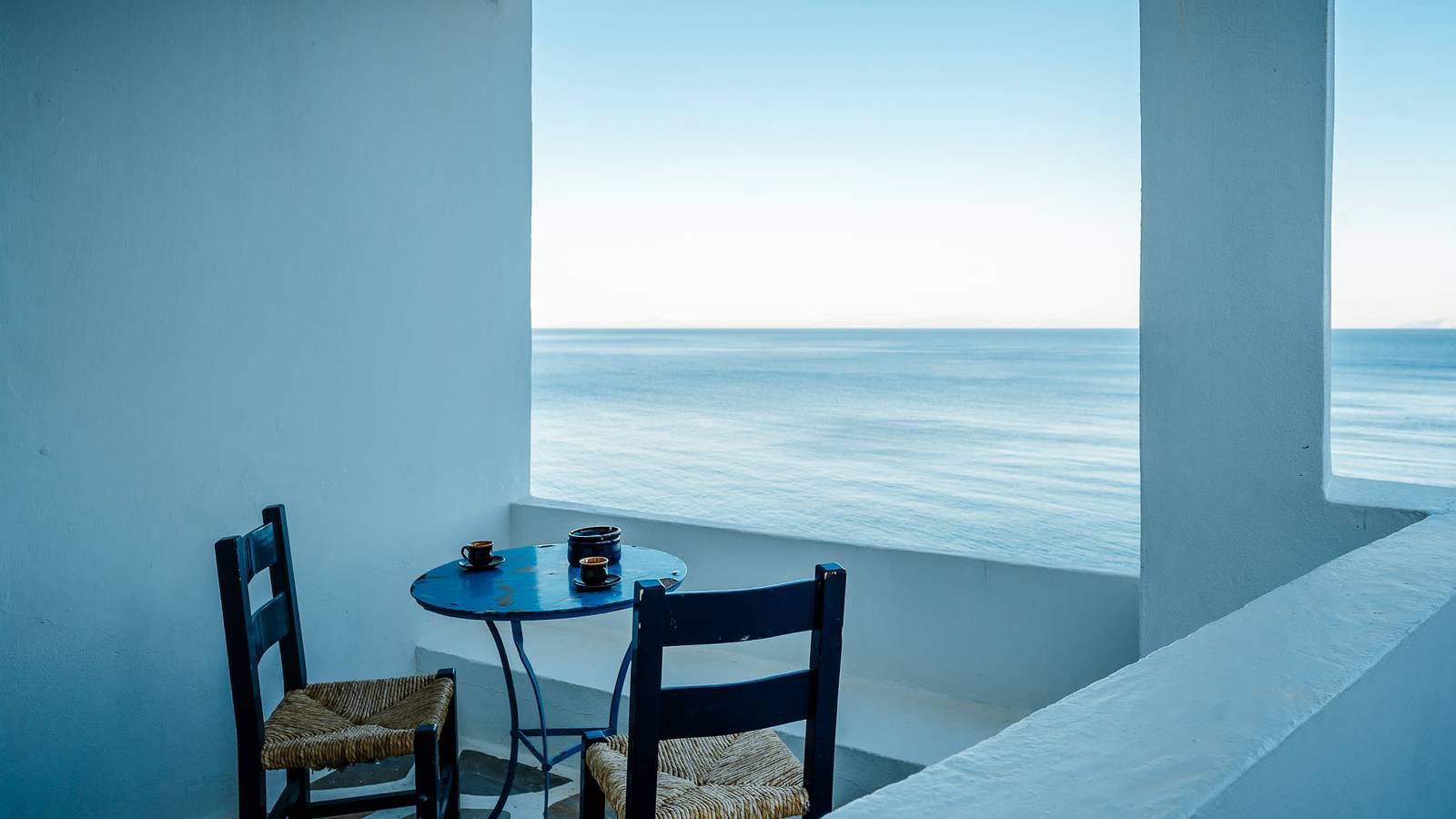 #Hh03 Seafront villa overlooking Chrysopigi in Platis Gialos Sifnos, Cícladas