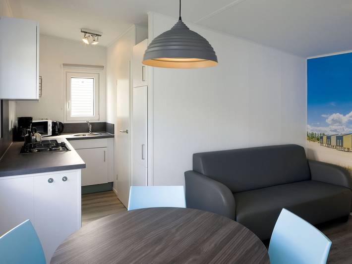 Ferienhaus für 4 Personen, mit Terrasse und Pool sowie Sauna in Noord-Beveland