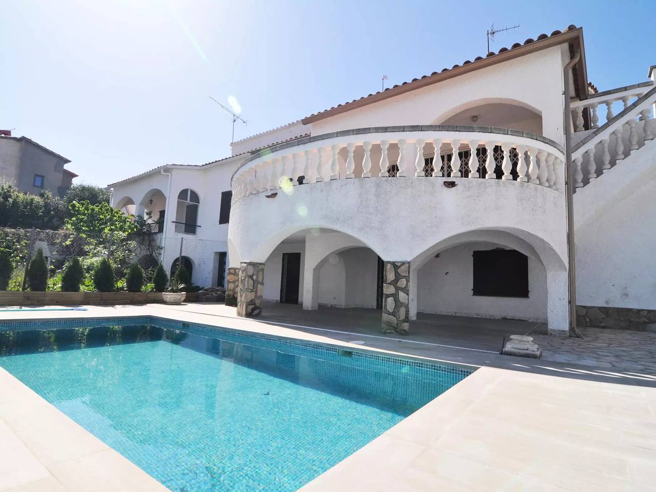 Haus 9 Personen in l'Escala, Oberampurien