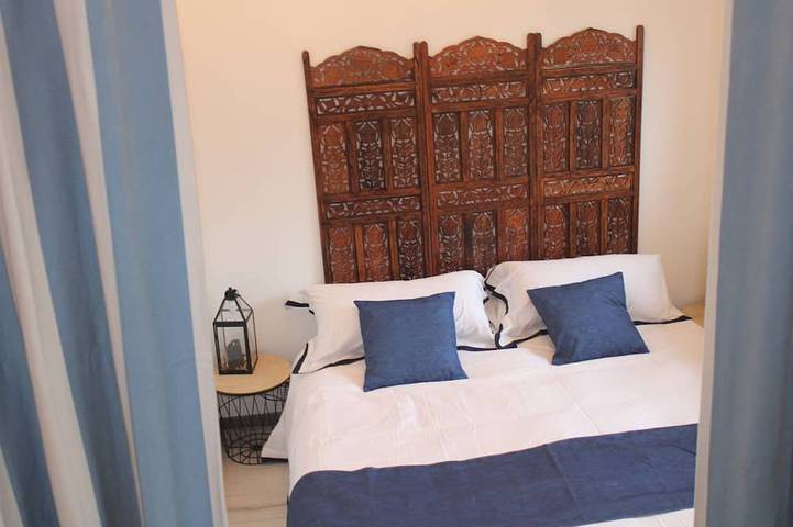 Gîte pour 4 personnes, avec jardin et piscine à Castelnau-Rivière-Basse