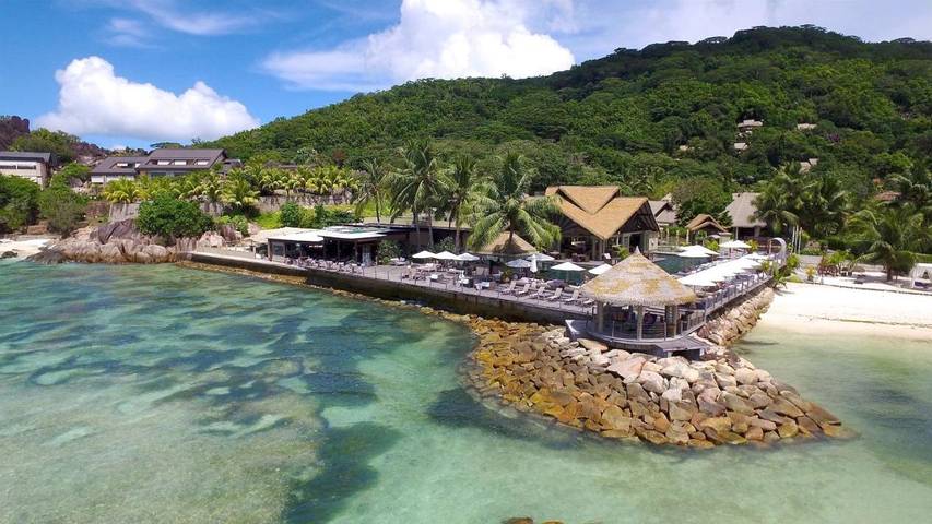 Station pour 2 personnes, avec vue et sauna ainsi que piscine et jardin dans La Digue - 2