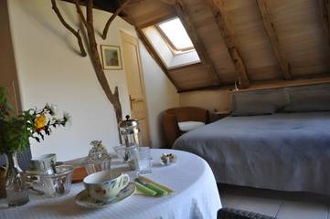 Chambre D’hôte pour 3 Personnes dans Marcilhac-sur-Célé, Parc Naturel Régional des Causses du Quercy, Photo 1