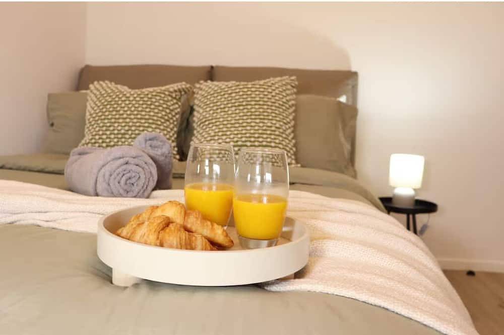 Ganze Wohnung, Above Mk Station, Modern Studio + Gym & Parking in Milton Keynes, Südostengland