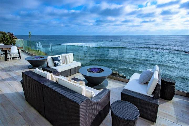 Vacation rental for 6 people, with hot tub and balcony in La Jolla