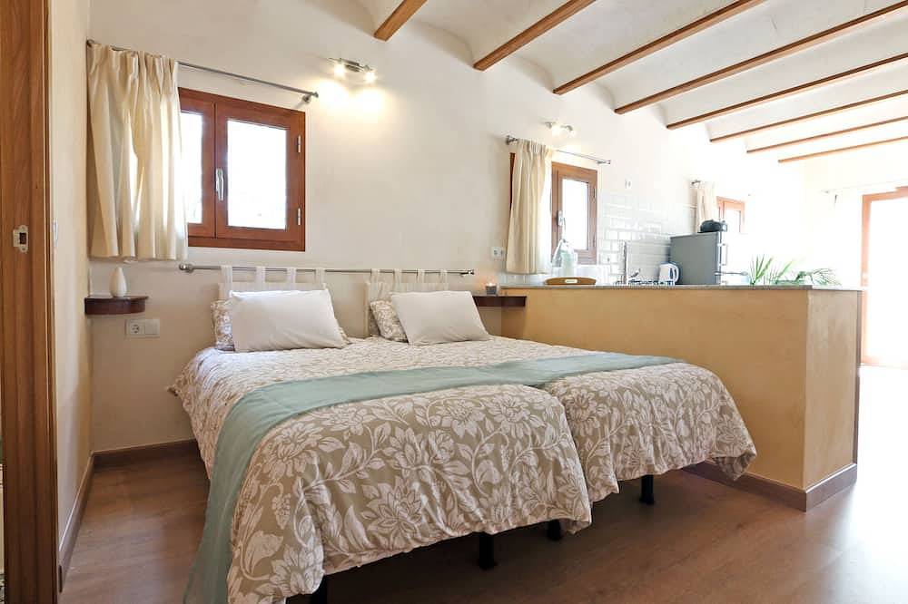 Sa Torre: Landgut mit individuellen Bereichen, Garten , Klimaanlage, Pool, Wifi in Santa Maria del Cami, Mallorca Inselmitte