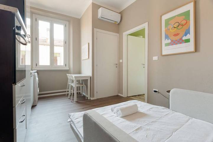 Appartamento intero, GuestHost - Comfy Apartment X3 Milano Brenta in Milano, Provincia di Milano