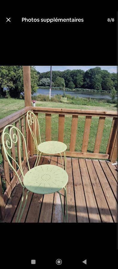 Gîte pour 2 personnes, avec vue et jardin ainsi que vue sur le lac et terrasse à Précy