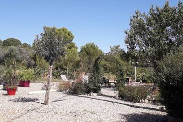 Gîte pour 5 personnes, avec terrasse et jardin à Prades-sur-Vernazobre